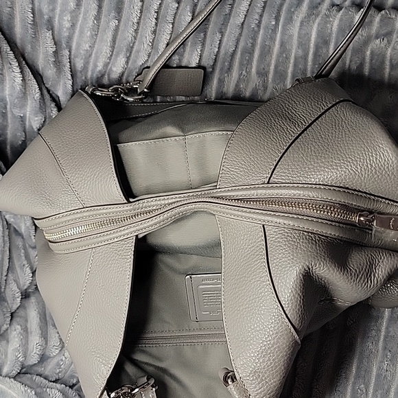 COACH F28997 Lexy Shoulder Bag - Picture 8 of 13